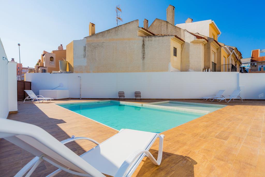 Apartamentos El Abuelo Torrevieja Exterior photo